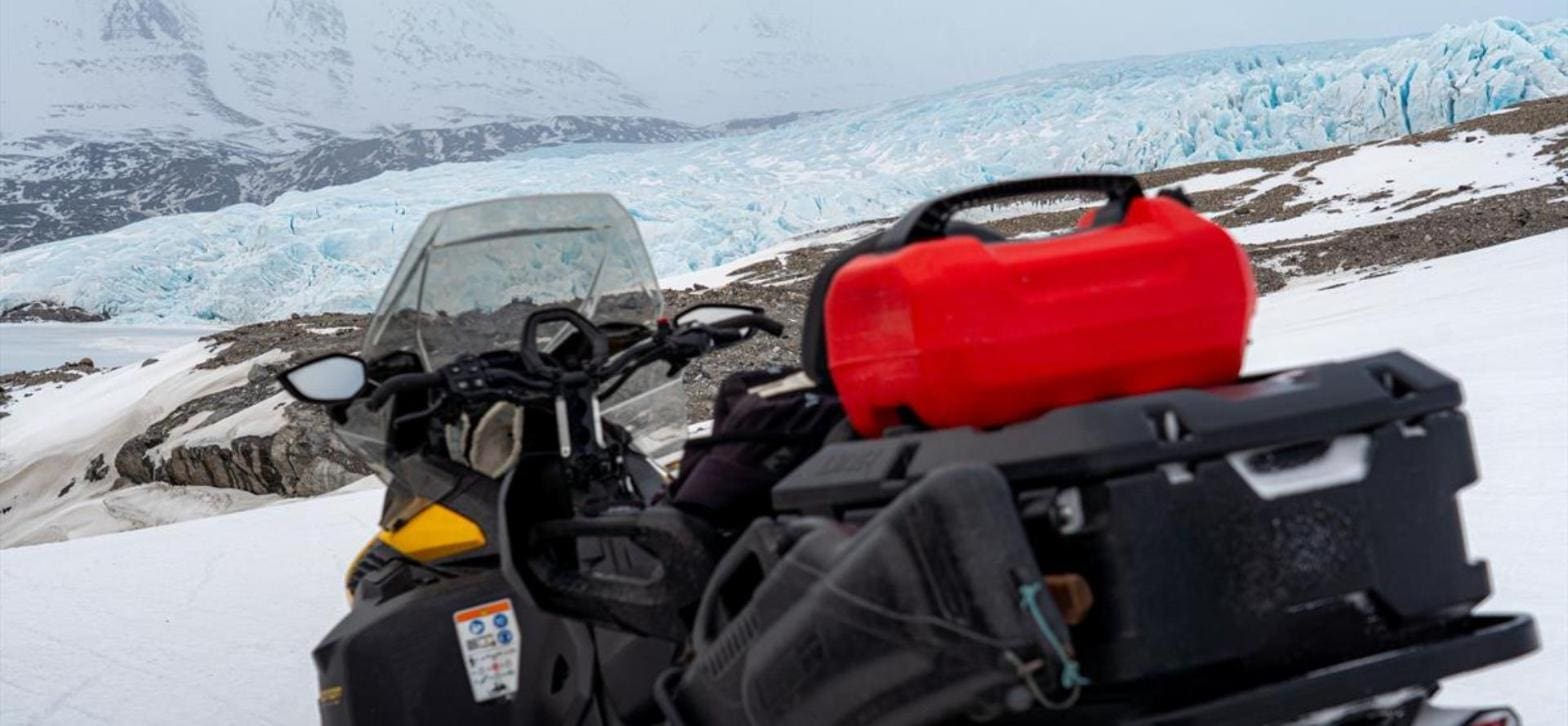 4-Day Snowmobile Expedition to the High North