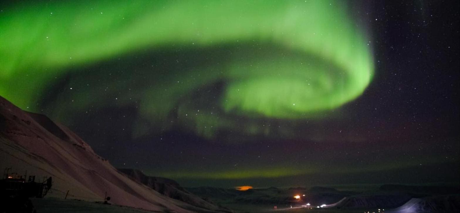 Northern Lights Snowmobile Tour with Dinner